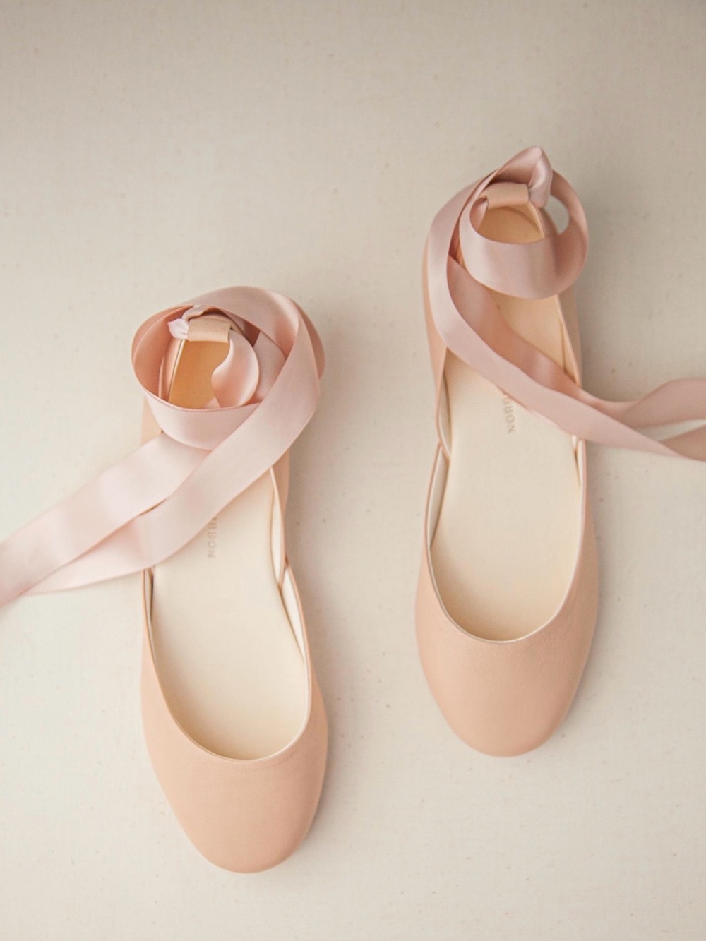 ♥️ The White Ribbon Ballet 🩰 flats with Satin Ribbon 39